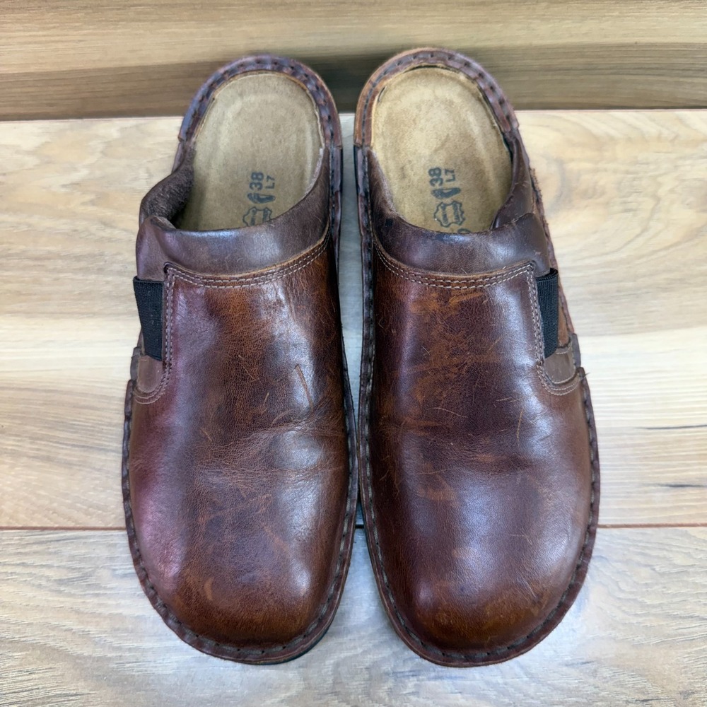 NAOT Brown Leather Mule Slip On Womens 7 EU 38 Casual Clogs Walk Comfort
